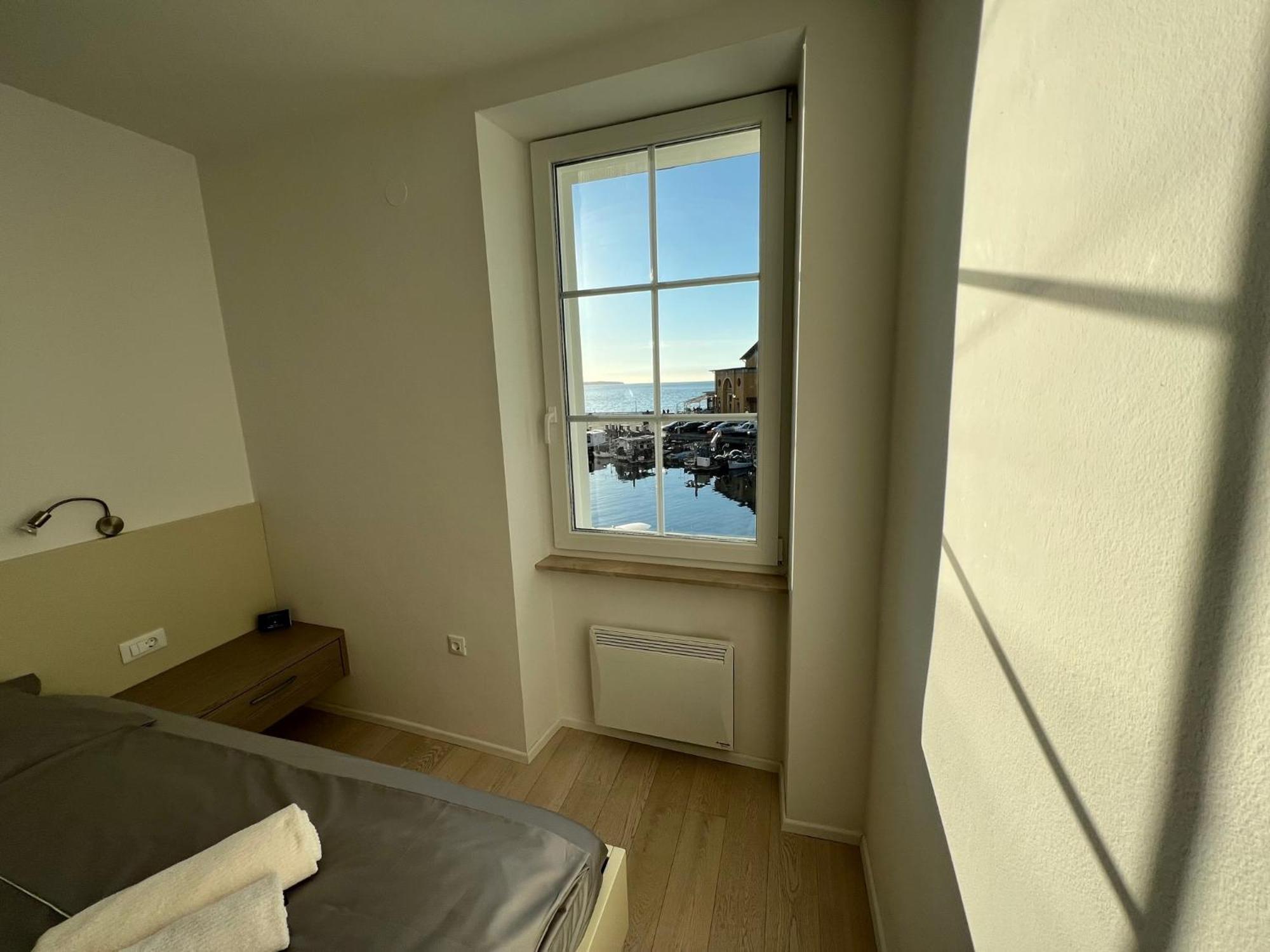 Gloria Holiday - Apartment Rebecca Piran Exterior foto